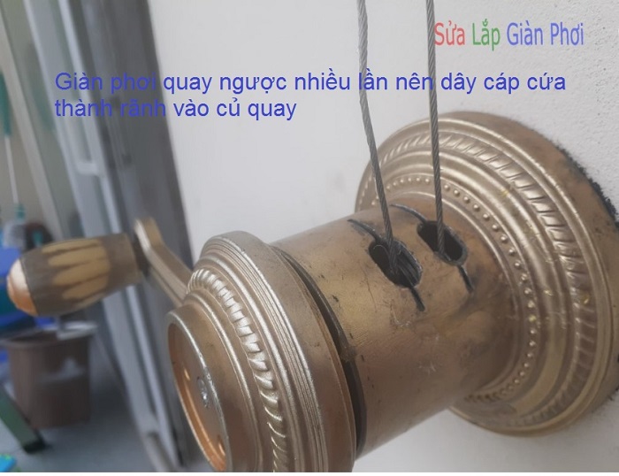 củ quay giàn phơi bị hỏng cáp